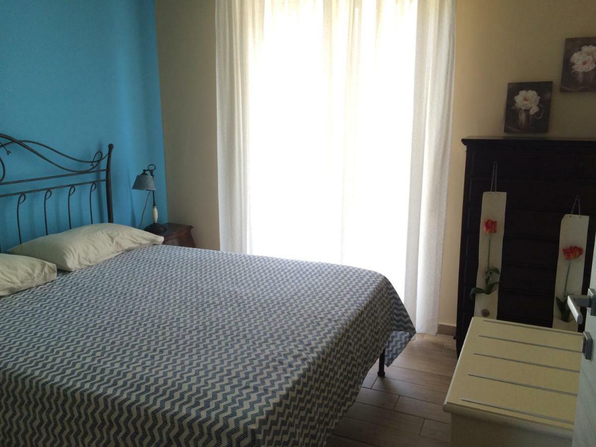 Frontemare Bed & Breakfast อากริเจนโต ภายนอก รูปภาพ