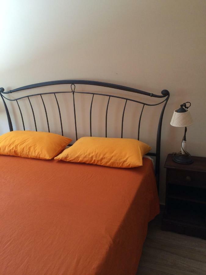 Frontemare Bed & Breakfast อากริเจนโต ภายนอก รูปภาพ