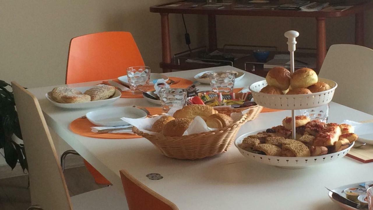 Frontemare Bed & Breakfast อากริเจนโต ภายนอก รูปภาพ